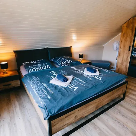 Kroever Berg Apartman *