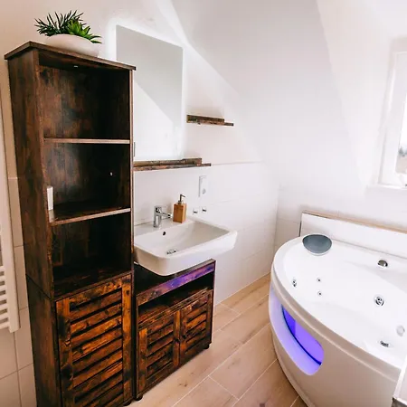 Kroever Berg Lejlighed